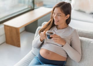 pregnant-mother-drinking-hot-drink